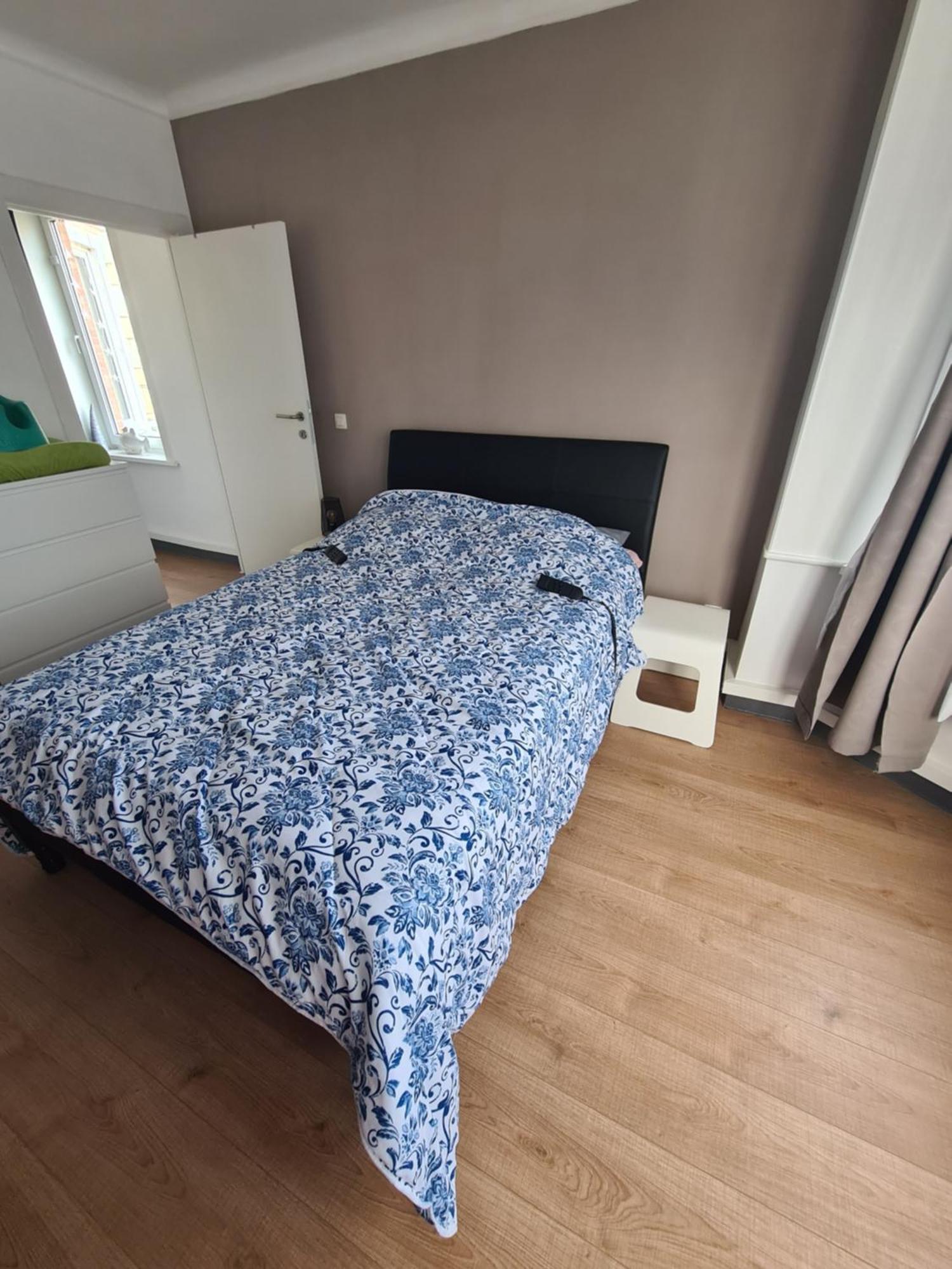 Apartment Avec Parking 50 M De La
