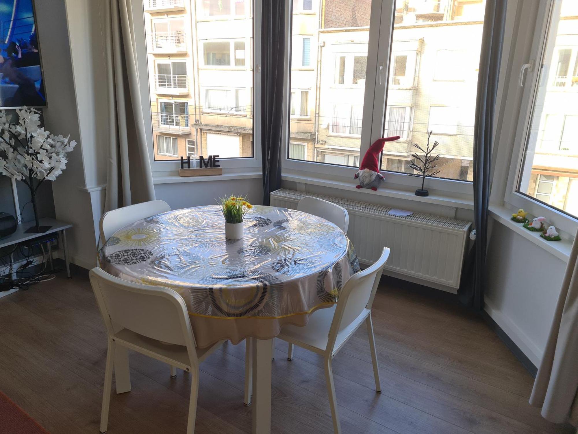 Avec Parking 50 M De La Apartment *